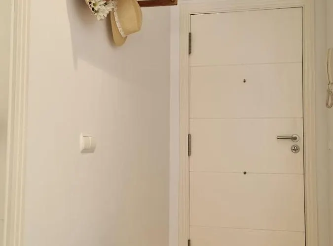 Pisito Rico Apartment